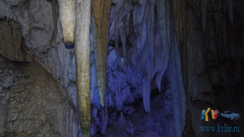 Большая Азишская пещера. Сталактиты и сталагмиты