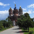Центральный храм монастыря